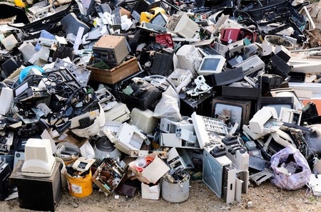 Crecen os residuos electrónicos: case 45 millóns de toneladas en 2016
